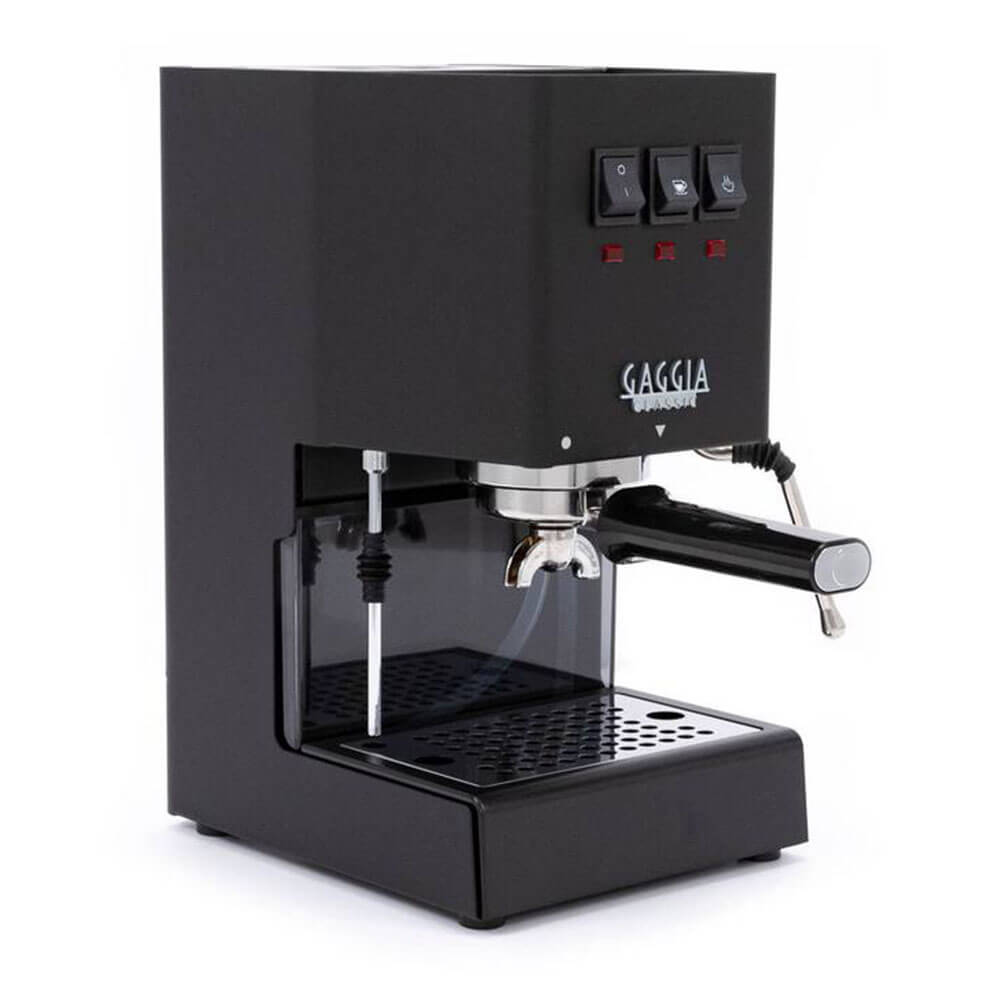 https://www.kaapisolutions.com/wp-content/uploads/2021/07/Gaggia-Classic-black-1.jpeg